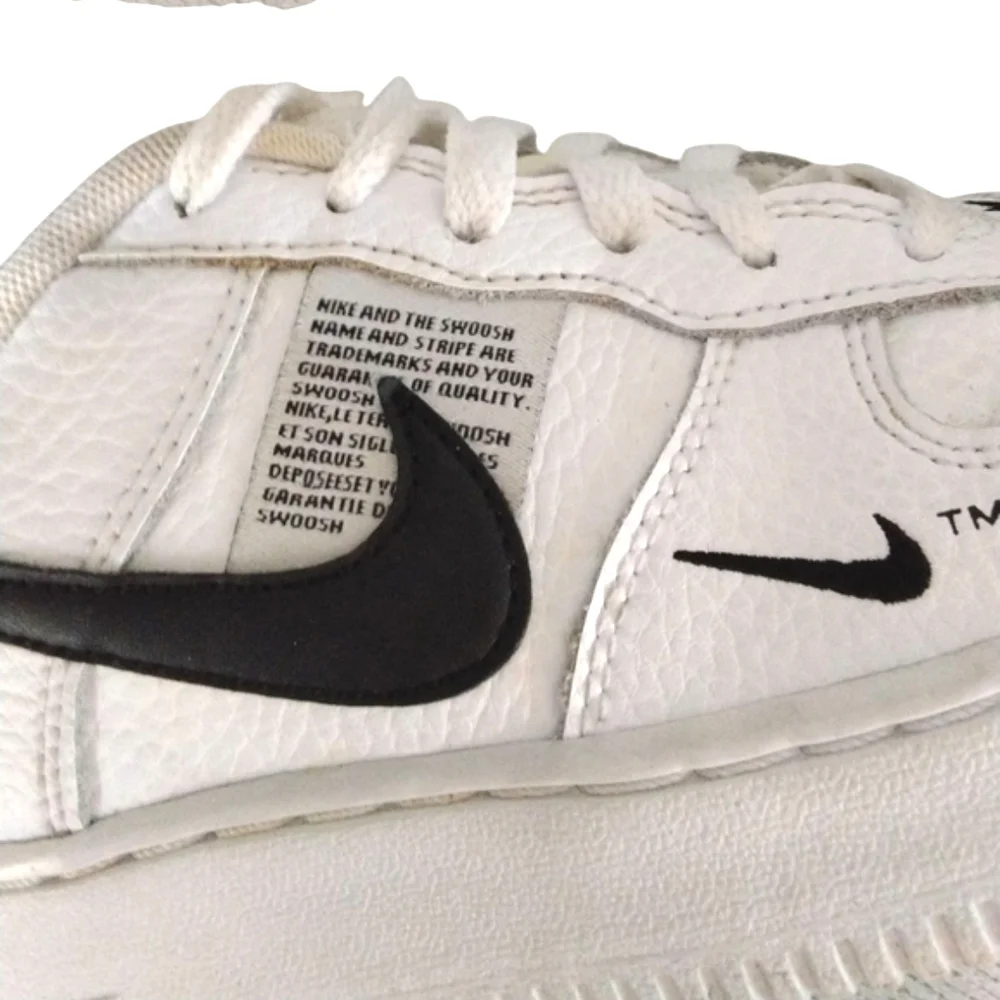Nike Air Force 1 LV8 '07 Sneakers White And Black Nike's Women Size 7.5